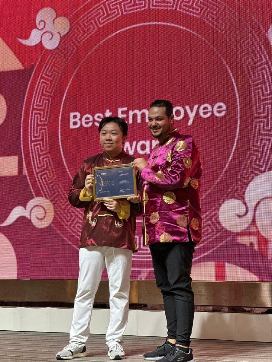 Best Employee Award